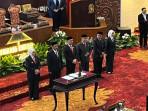 PARIPURNA-DPRD-Jatim-singgung-PHK-di-gudang-Garam.jpg
