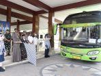71 Warga Kabupaten Blitar Ikut Program Balik Gratis Naik Bus ke Surabaya Jawa Timur