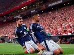 Selebrasi-Pemain-Man-United-usai-cetak-gol-ke-gawang-Bilbao.jpg