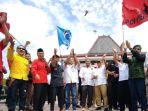 deklarasi-bambang-bayu-rianto-jelang-mendaftar-KPU-Kota-Blitar.jpg