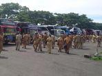 demo-perangkat-desa-di-jakarta.jpg