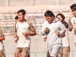latihan-gresik-united-jelang-melawan-persijap-jepara.jpg