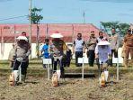 penanaman-jagung-serentak-1-juta-hektare-di-kabupaten-blitar.jpg