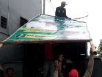 penertiban-baliho-caleg-di-tulungagung.jpg