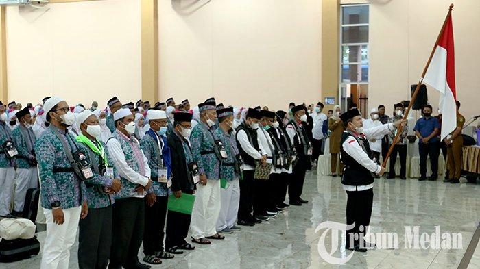Kemenag Pastikan Bukan Jemaah Haji asal Sumut yang Ditangkap Berofoto Sambil Bentangkan Spanduk