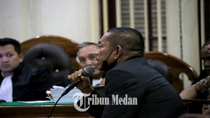 Berita Foto: DUGAAN Korupsi Dana Ma'had UINSU, Saksi Ahli BPKP: Rp 956 Juta Merupakan Uang Negara - 21122023_MENJAWAB-PERTANYAAN_ABDAN-SYAKURO-1.jpg