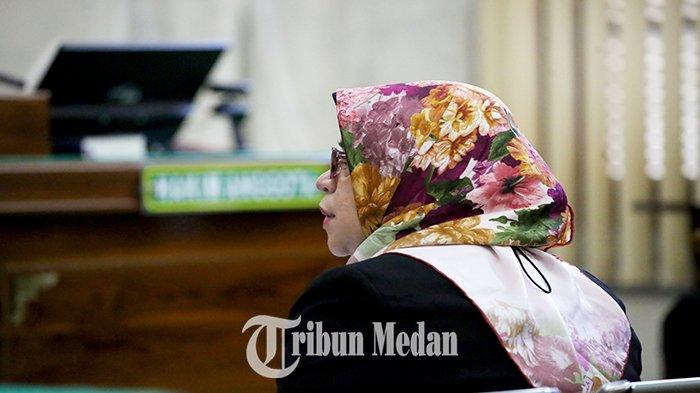 Berita Foto: DUGAAN Korupsi Dana Ma'had UINSU, Saksi Ahli BPKP: Rp 956 Juta Merupakan Uang Negara - 21122023_MENJAWAB-PERTANYAAN_ABDAN-SYAKURO-2.jpg