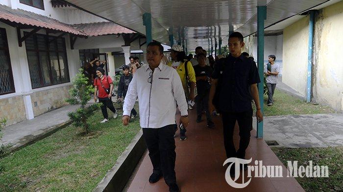 Berita Foto:Topan Ginting Segera Tindak Oknum yang Memungut Biaya Pemakaian Ruangan di Taman Budaya - 24072024_TAMAN_BUDAYA_DANIL_SIREGAR_3jpg.jpg