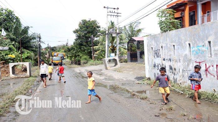 Berita Foto: Kepala BPBD Klaim Hanya Satu Titik Wilayah yang Banjir di Medan, Begini Kondisinya - 31102022_PASKA-BANJIR_ABDAN-SYAKURO-2.jpg