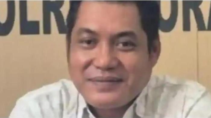 KASAT NARKOBA DITANGKAP - Kasat Narkoba Polres Toraja Utara, AKP Arifan Efendi dikabarkan terlibat dalam dugaan peredaran narkoba di Kabupaten Toraja Utara, Sulawesi Selatan. Ia ditangkap berselang 13 hari setelah tangkap seorang wanita, VA. (Dokumentasi/Tribun-timur.com)