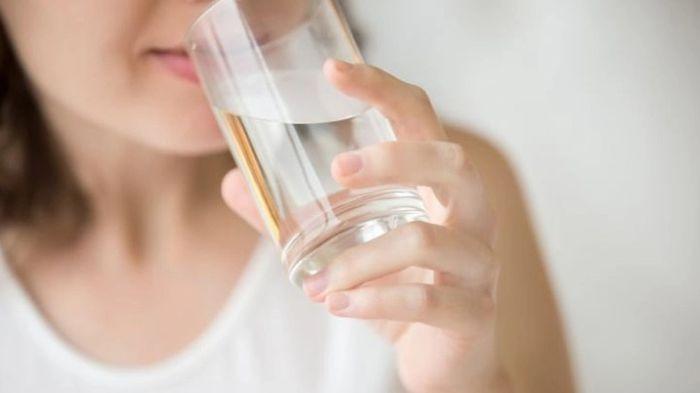 Air Minum: Rahasia Sederhana Kulit Sehat dan Bercahaya