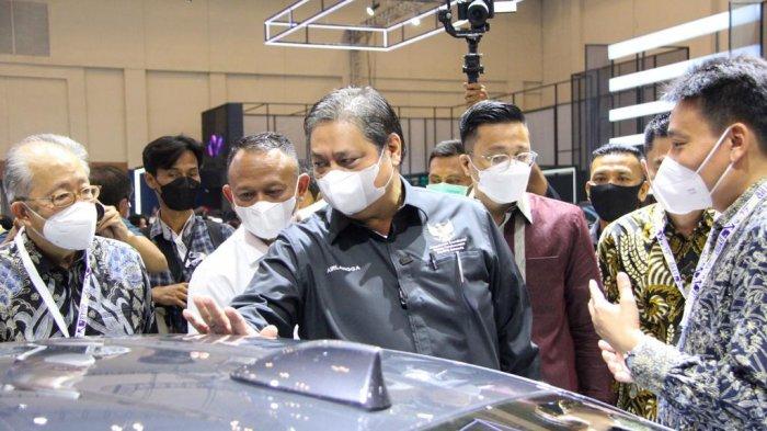 Resmi Buka GIIAS 2022, Airlangga Sebut Insentif Pemerintah Disambut Positif Lewat Mobil Listrik