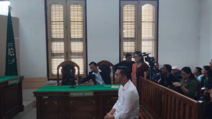 Amsal Christy Sitepu, videografer yang menjadi terdakwa dalam kasus korupsi profil desa Karo.