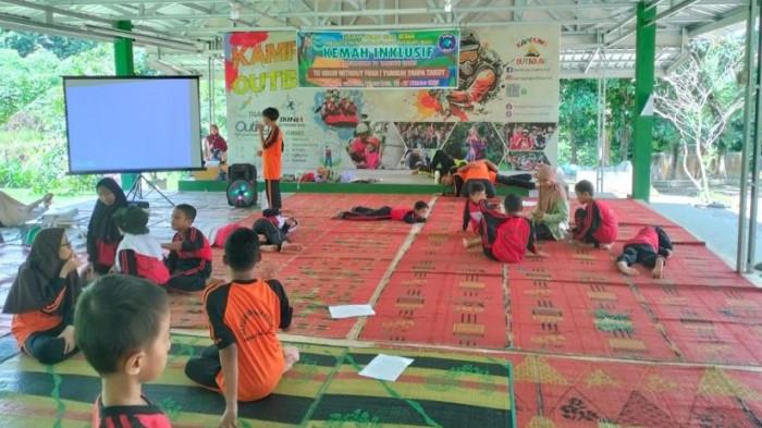 Yayasan Rumah Ceria Medan Dorong Anak Disabilitas Belajar Mandiri Lewat Program Kemah Inklusif