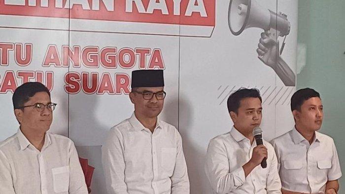 RONALD A SINAGA: Bro Ron atau Ronald A Sinaga (2 dari kiri) kader PSI  