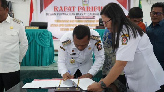 Banggar DPRD Toba Sampaikan