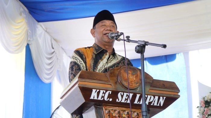 Plt Bupati Langkat H Syah Afandin SH membuka MTQ ke- 56 tingkat Kecamatan Sei Lepan dan Peringatan Hari Jadi Kecamatan Sei Lepan ke-31, di Kantor Kecamatan Sei Lepan, Langkat, Rabu (13/9/2023).