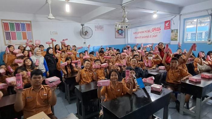 Bekali Pelajar Rantau Prapat, Honda Gaungkan Budaya Cari_Aman - Tribun ...