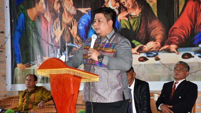 Bupati Samosir Vandiko Gultom Rayakan Ibadah Hari Pentakosta Bersama Jemaat GPI