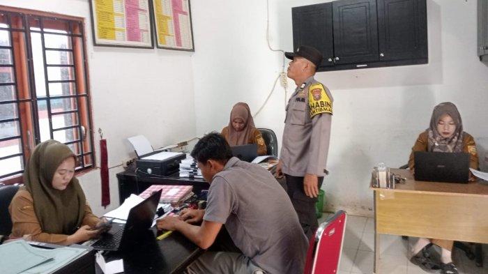 Bhabinkamtibmas Polsek Torgamba Laksanakan Cooling System dan Edukasi Kamtibmas di Desa Pinang Dame