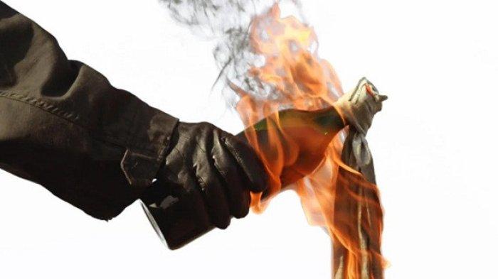 Viral Wanita Lempar Bom Molotov ke Bank, Marah Karena Terlalu Lama Antre, Teller Sampai Diancam