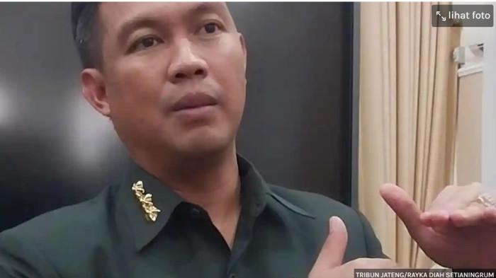 DITANGKAP KPK - Bupati Cilacap Syamsul Auliya terjaring dalam Operasi Tangkap Tangan (OTT) KPK