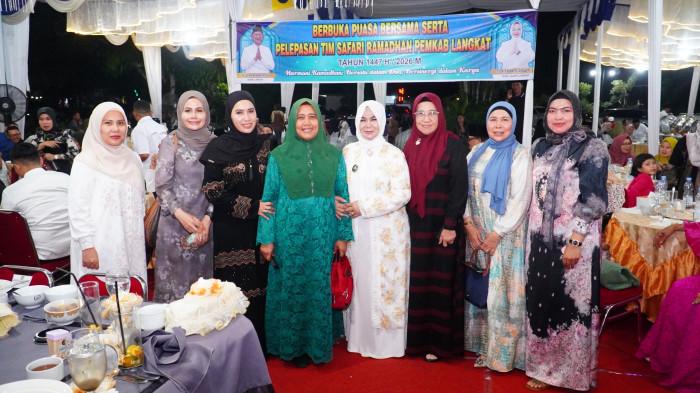 Bupati Langkat Syah Afandin Berbuka Puasa Bersama