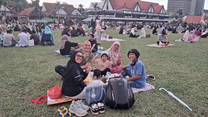 Dataran Merdeka Jadi Pusat Iftar