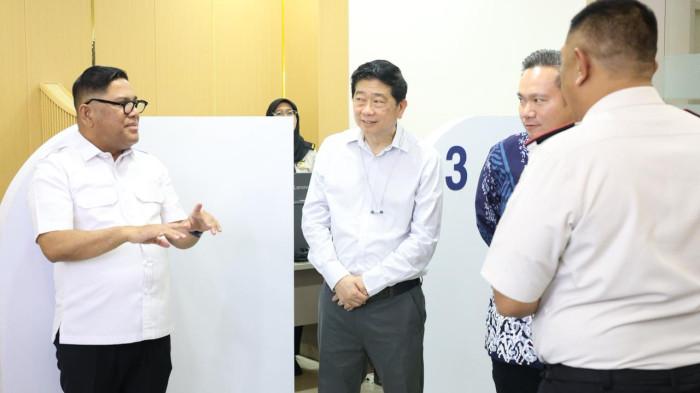 Dekatkan Layanan, Immigration Lounge