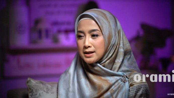 Desy Ratnasari Betah Menjanda 19 Tahun, Nasywa Ungkap Nasib Sang Ibunda yang Hidup Tanpa Suami