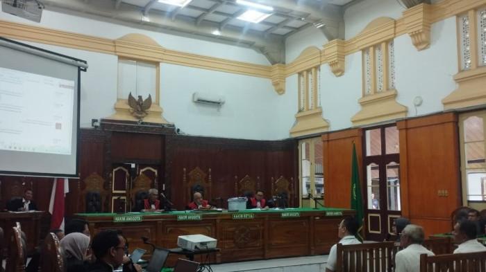 Dicky sidang korupsi jalan