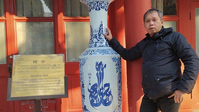 Tulis 152 Buku, Dosen Unimed Ini Masuk Top 100 Scientist Dunia