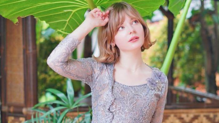 Ella Freya di Indonesia