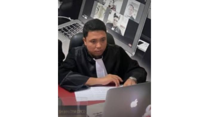 Enda Permana Mashuri Nasution (EPM), jaksa yang diduga lakukan aksi todongkan senjata di Medan. EPM saat ini tengah diproses di Kejaksaan Tinggi Sumatera Utara (Kejatisu) karena kasus koboy di Medan.