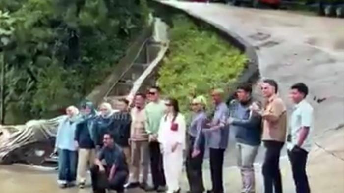 Foto di Tikungan Sitinjau Lauik