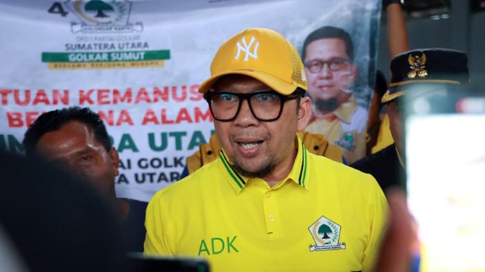 SALURKAN BANTUAN: Plt Ketua DPD Golkar Sumut, Ahmad Doli Kurnia Tanjung (ADK) bersama pengurus DPD Golkar Sumut mengunjungi korban bencana banjir di Tapanuli Selatan, Tapanuli Tengah, dan Sibolga, pada Kamis dan Jumat (26/12/2025). Dalam kunjungan kemanusiaan ini, mereka menyalurkan sejumlah bantuan.