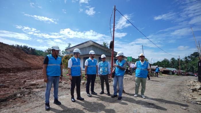 General Manager PLN UID Sumut, Mundhakir bersama