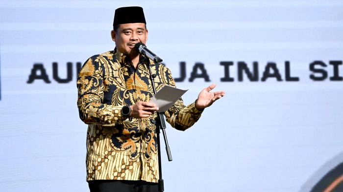 Gubernur Bobby Nasution Beri Hadiah 120 Lowongan Pekerjaan bagi Anak-anak Syarikat Islam