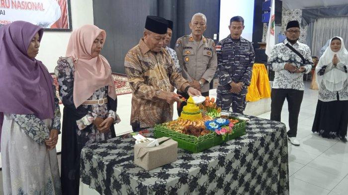 Polres Tanjungbalai Ikut Meriahkan Peringatan HUT Persatuan Guru Republik Indonesia