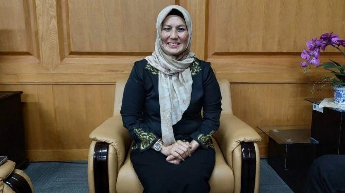 IJAZAH PALSU- Wakil Gubernur Kepulauan Bangka Belitung, Hellyana tersandung dugaan ijazah palsu. Ia kini dilaporkan ke polisi.