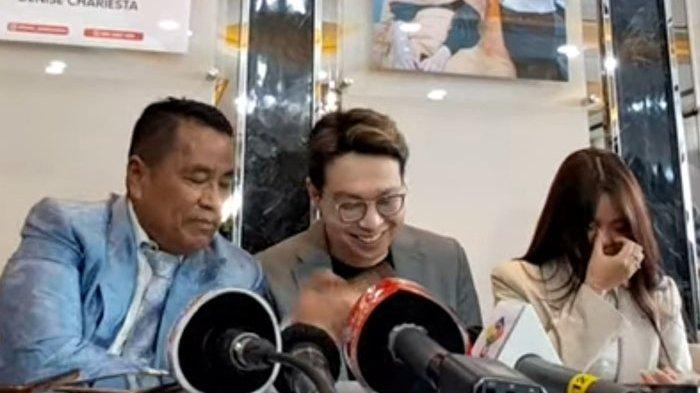 Kena Somasi Hotman Paris, Selebgram Kienzy Myelin Menangis dan Sungkem di Kaki Hotman Paris