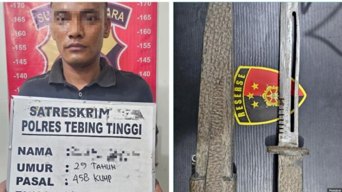 PENIKAMAN - RP, pelaku penikaman IRT di Kota Tebingtinggi, berhasil diamankan pada Rabu (15/4/2026) kemarin di tempat persembunyiannya di Kabupaten Batu Bara. RP ditangkap usai kabur setelah menghabisi nyawa IRT karena sakit hati terkait unggahan facebook korban.
