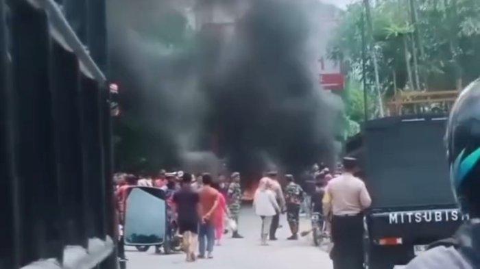 Jalan Medan - Berastagi Ditutup Warga di Sibolangit, Kapolrestabes Imbau Gunakan Jalur Alternatif