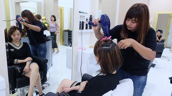 Jelang Nataru, pengunjung salon kecantikan meningkat