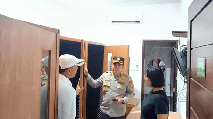 KAPOLRESTA DENPASAR BALI LEO SIMATUPANG