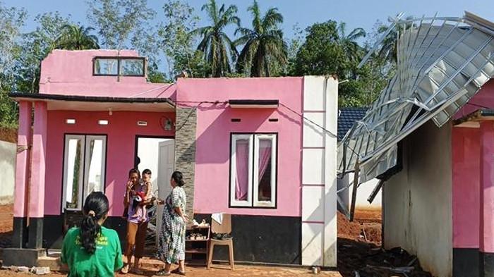 KISAH Rica, Bocah yang Berusaha Lindungi Adik dari Angin Puting Beliung, Kaki Tertimpa Reruntuhan