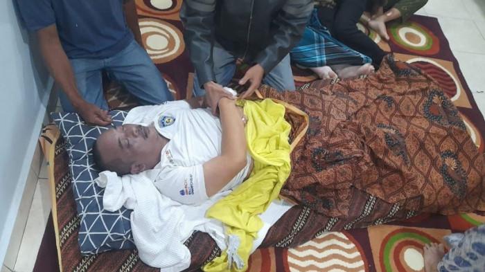 KABAR DUKA: Jenazah Sabar P Saragih, Kadis Perhubungan Simalungun yang dilaporkan meninggal dunia karena sakit, Senin (22/9/2025).