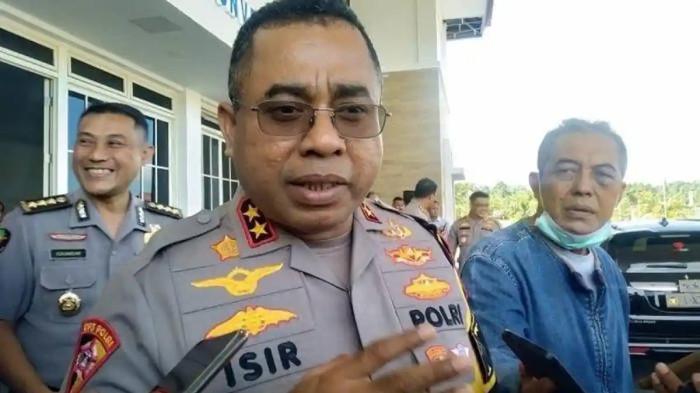 KADIV HUMAS - Kadiv Humas Polri Irjen Pol Johnny Eddizon Isir. Johnny, mantan Kapolrestabes Medan