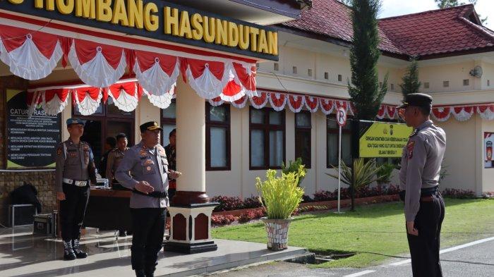 Kapolres Humbahas Gelar Apel Launching Polisi RW