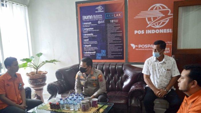 Memastikan Kelancaran Penyaluran BLT, Kapolres Padangsidimpuan Hadir Langsung Mengecek ke Kantor Pos